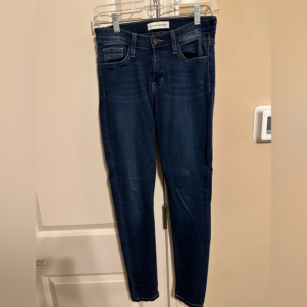 Flying monkey, dark skinny jeans